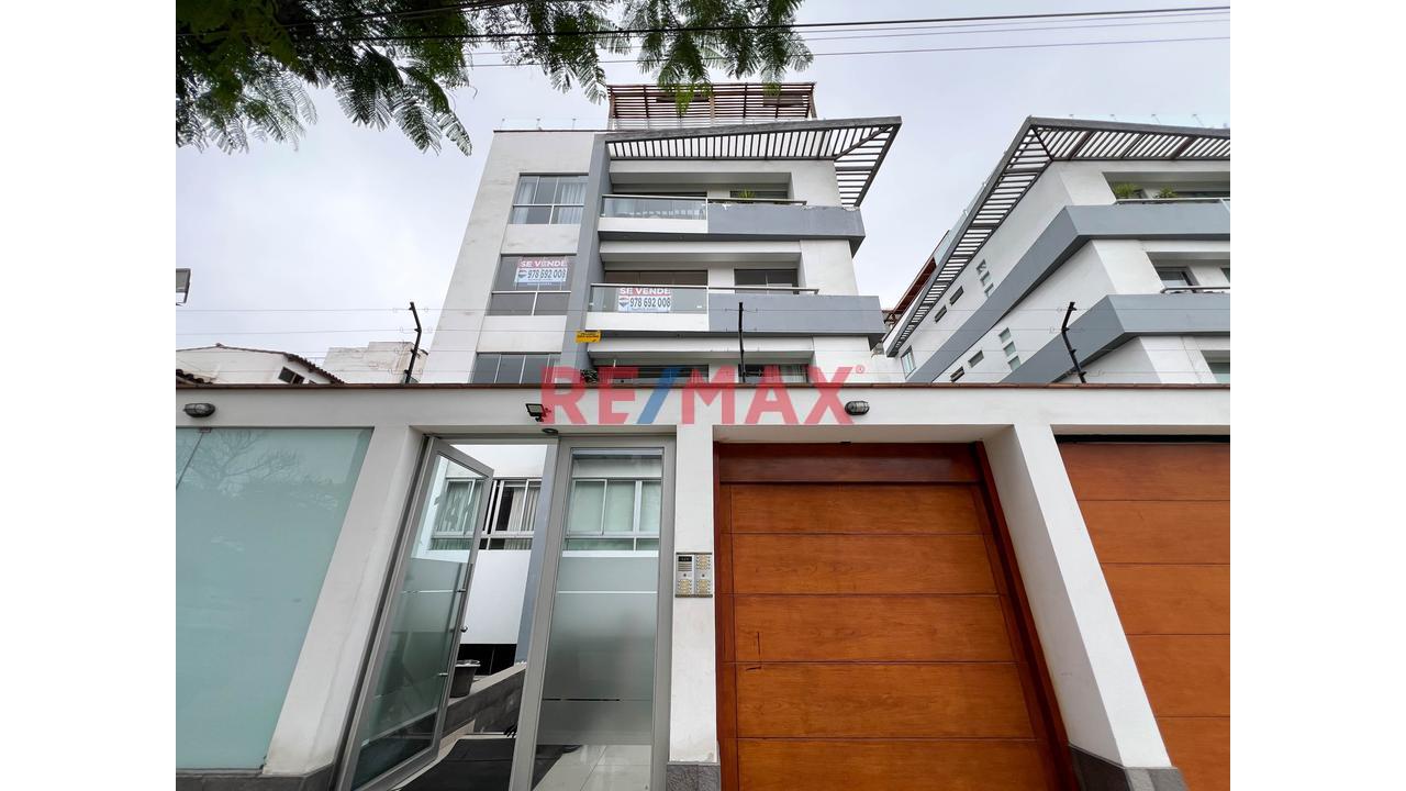 🏡✨Acogedor Y Amplio Departamento Flat Vista Externa Con Balcon Cerca Al Colegio Inmaculada - Surco ✨🏡