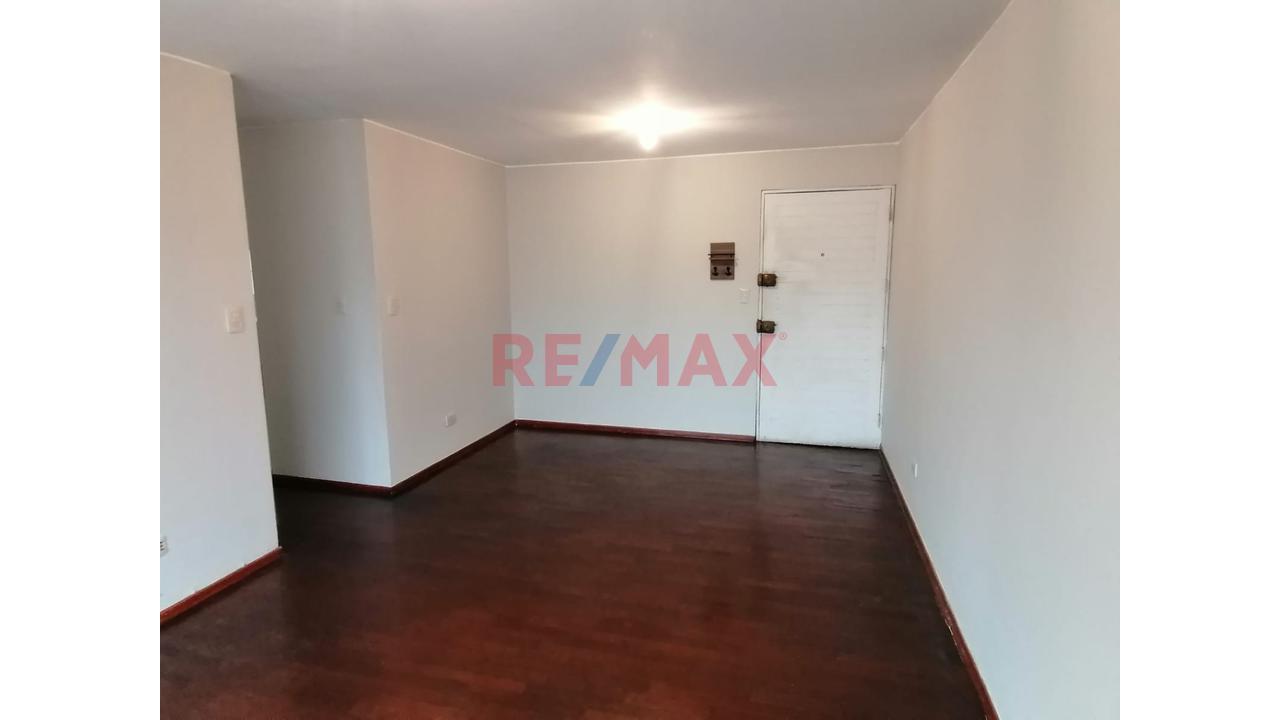 Vive En Los Álamos De Monterrico | 3 Dorm. + Cochera | Condominio Privado | Us$133,000 Ocación - 5