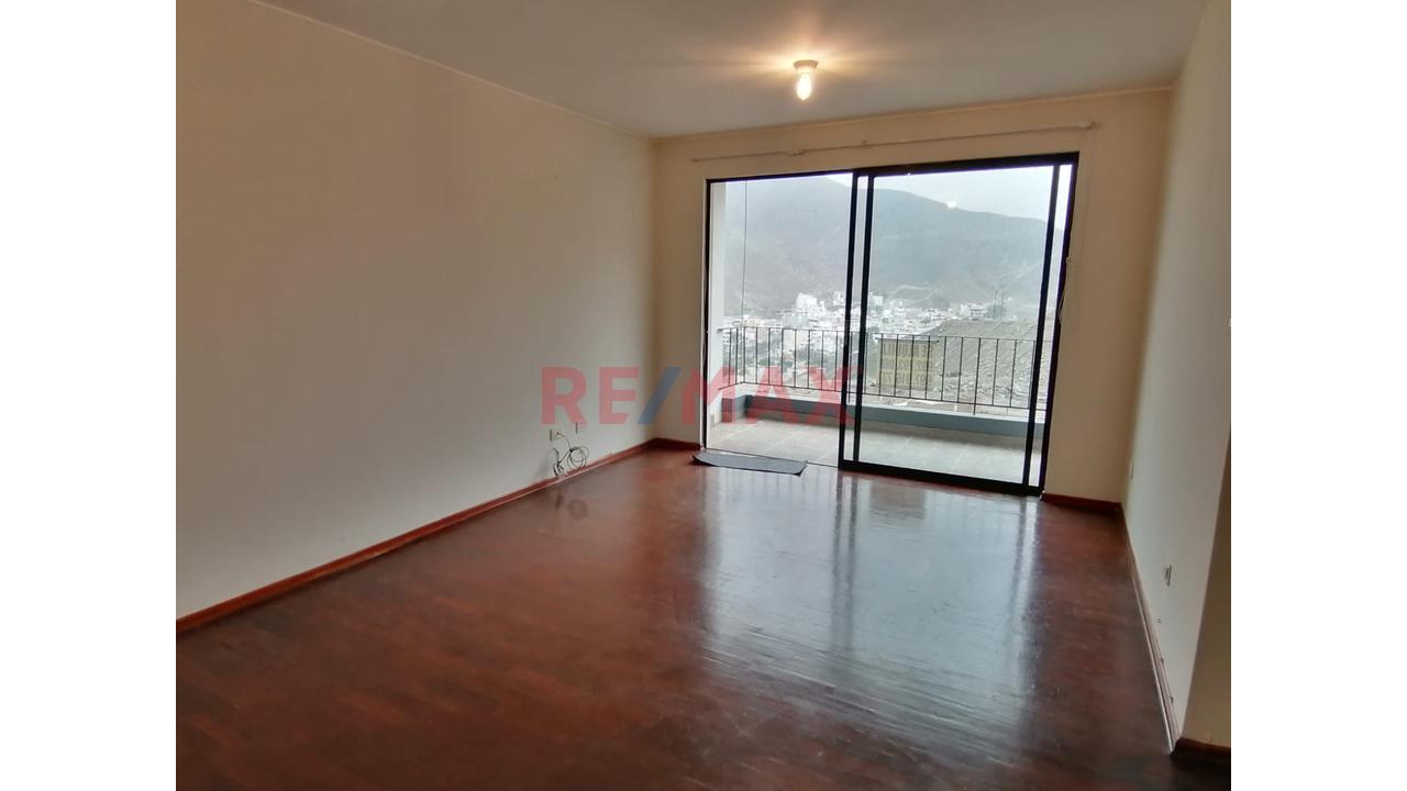Vive En Los Álamos De Monterrico | 3 Dorm. + Cochera | Condominio Privado | Us$133,000 Ocación - 1