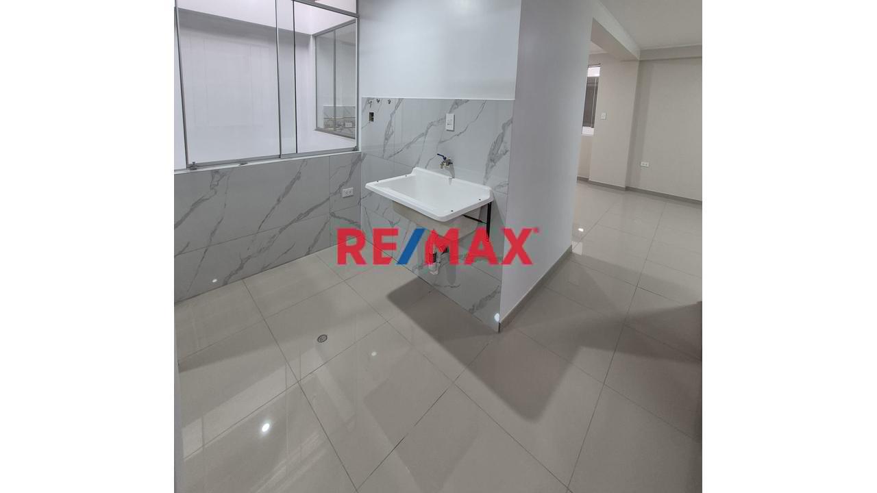 Se Alquila Departamento De Estreno De 65M2 - Smp