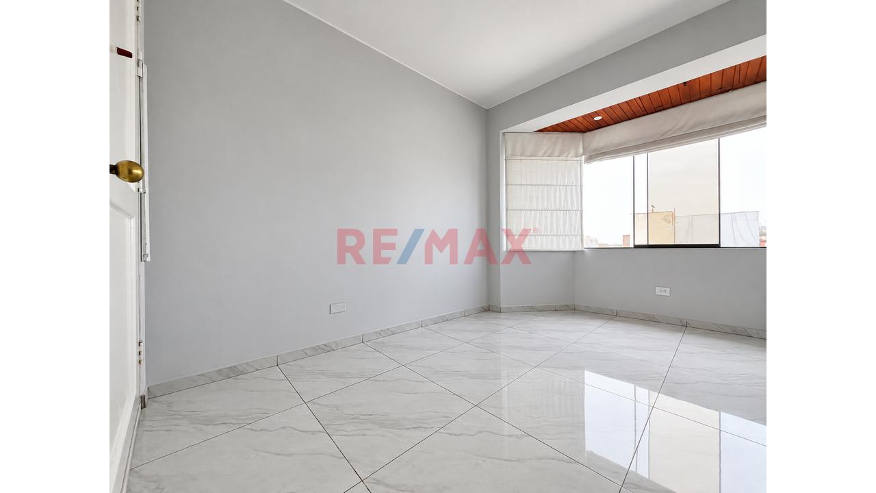 Departamento En Venta De 98 M² Con 3 Dormitorios Y Cochera – Santiago De Surco - 3