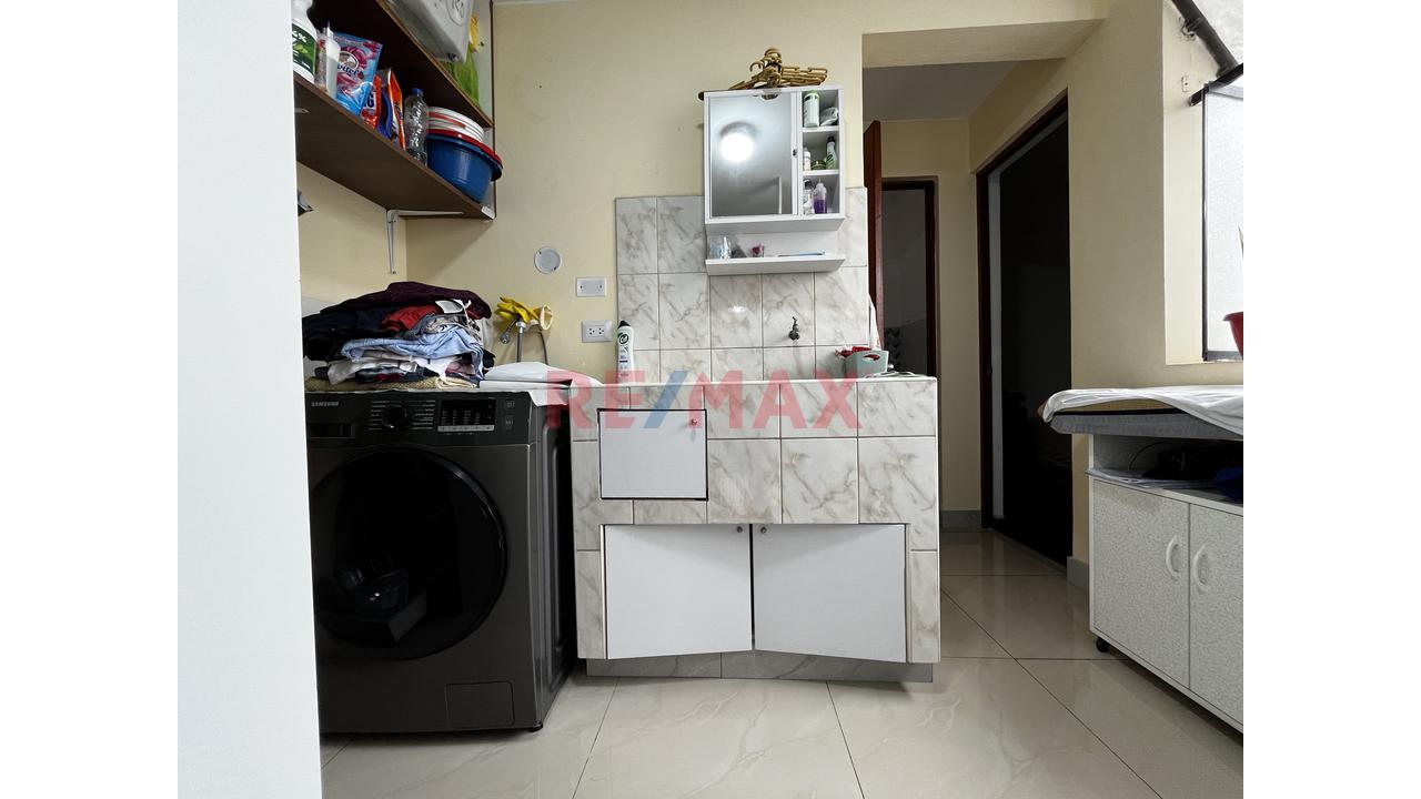 Departamento En Venta De 98 M² Con 3 Dormitorios Y Cochera – Santiago De Surco — foto 11