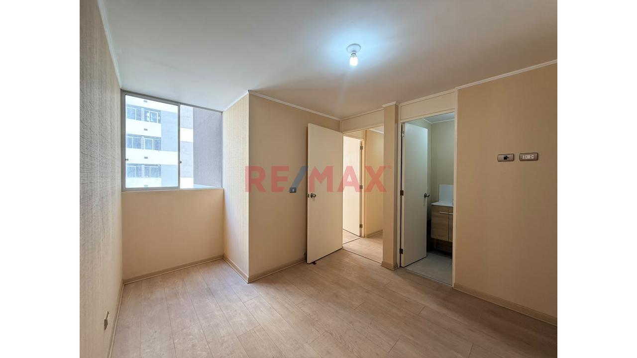 Departamento En San Miguel – Piso 8 | Balcón | 2 Dorm. + Opción A 3 | Condominio Alto Venezuela — foto 3