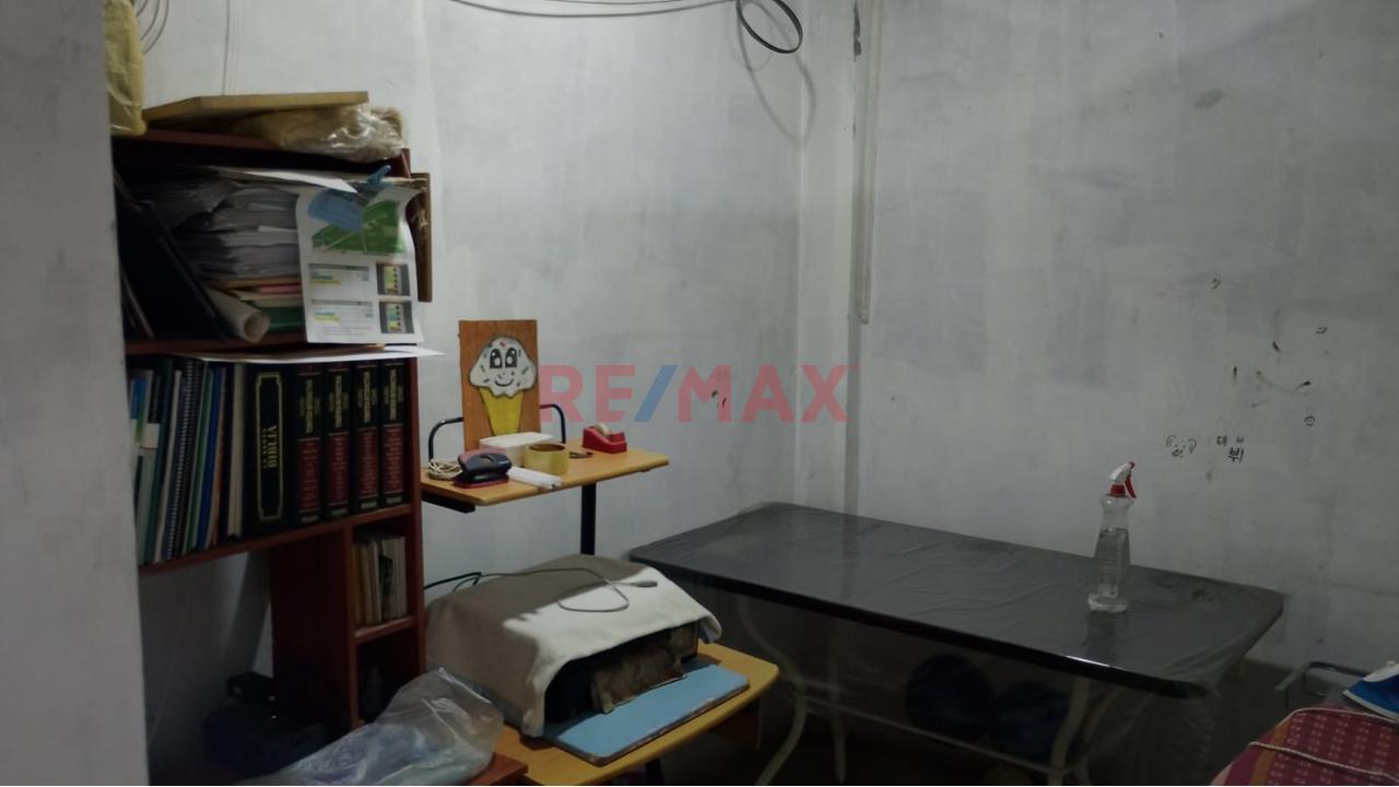 Venta De Casa En El Distrito De Ancon Mz N Lte 23 149M2 - 6