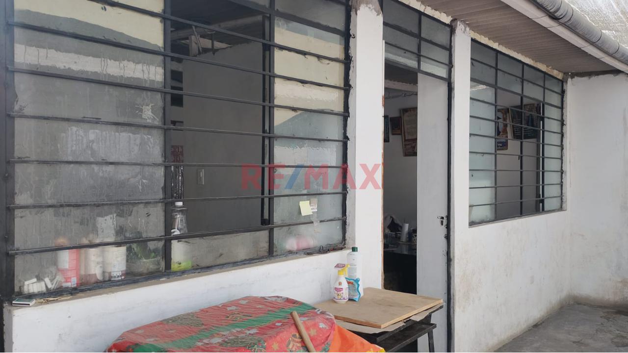 Venta De Casa En El Distrito De Ancon Mz N Lte 23 149M2 - 2