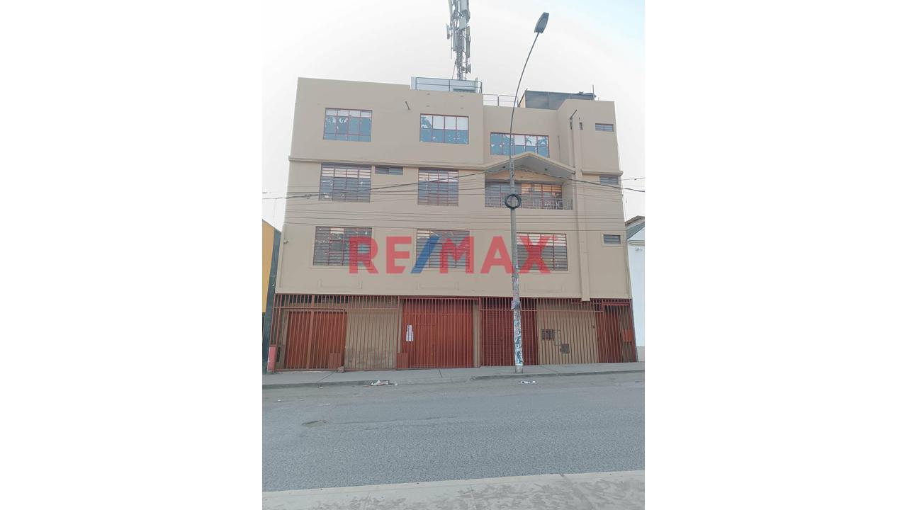 Alquilo Local Comercial 448M, 4 Pisos Mas Azotea, Av. Wiese Sjl - 1