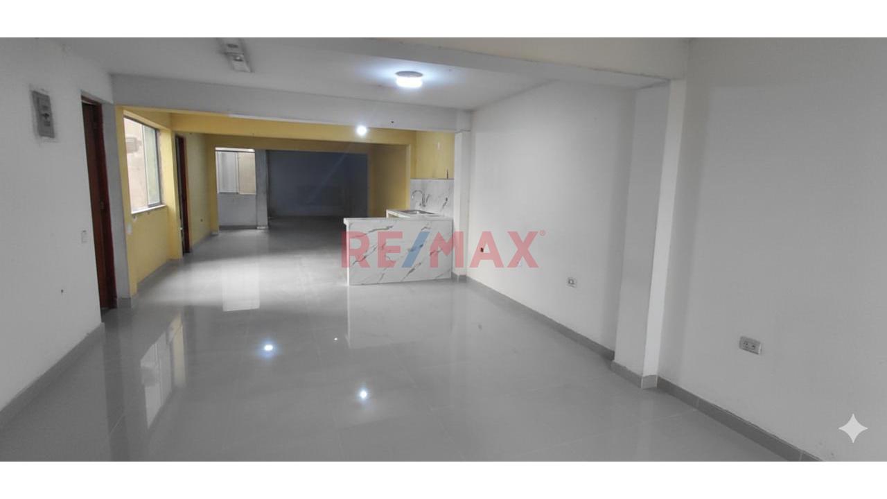 Venta De Amplio Departamento En Sjl - 4