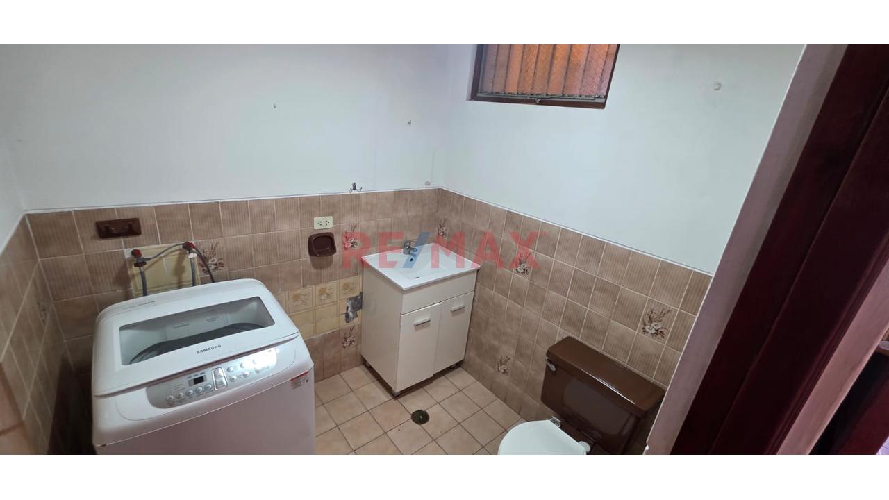 🏡 ¡Vendo Casa De 3 Pisos En Cercado De Lima – Ideal Para Vivir Y Generar Renta! 💰 - 20
