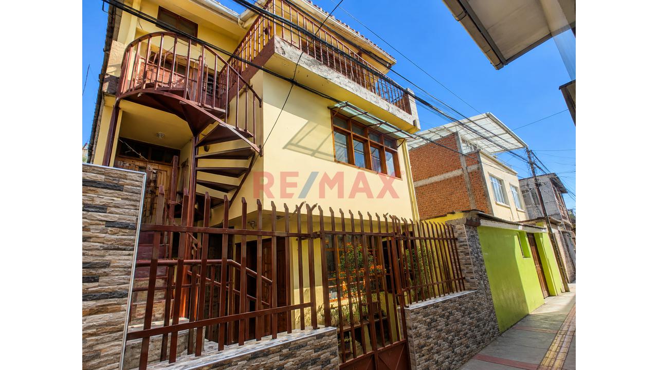 🏡 Casa En Venta – Urb. Marcavalle | Cusco