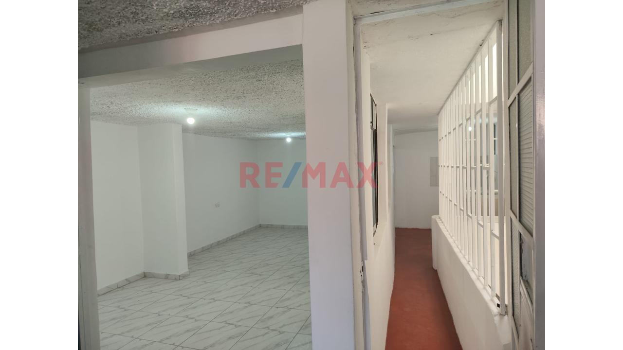Se Alquila Oficina Comercial - 3