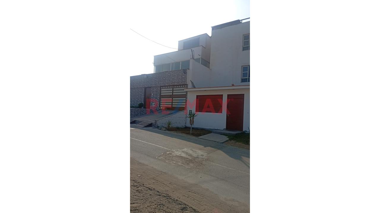 Terreno En Ocasión   Cerca De La Playa   Urbanizacion Los Educadores - Santa Rosa - 7