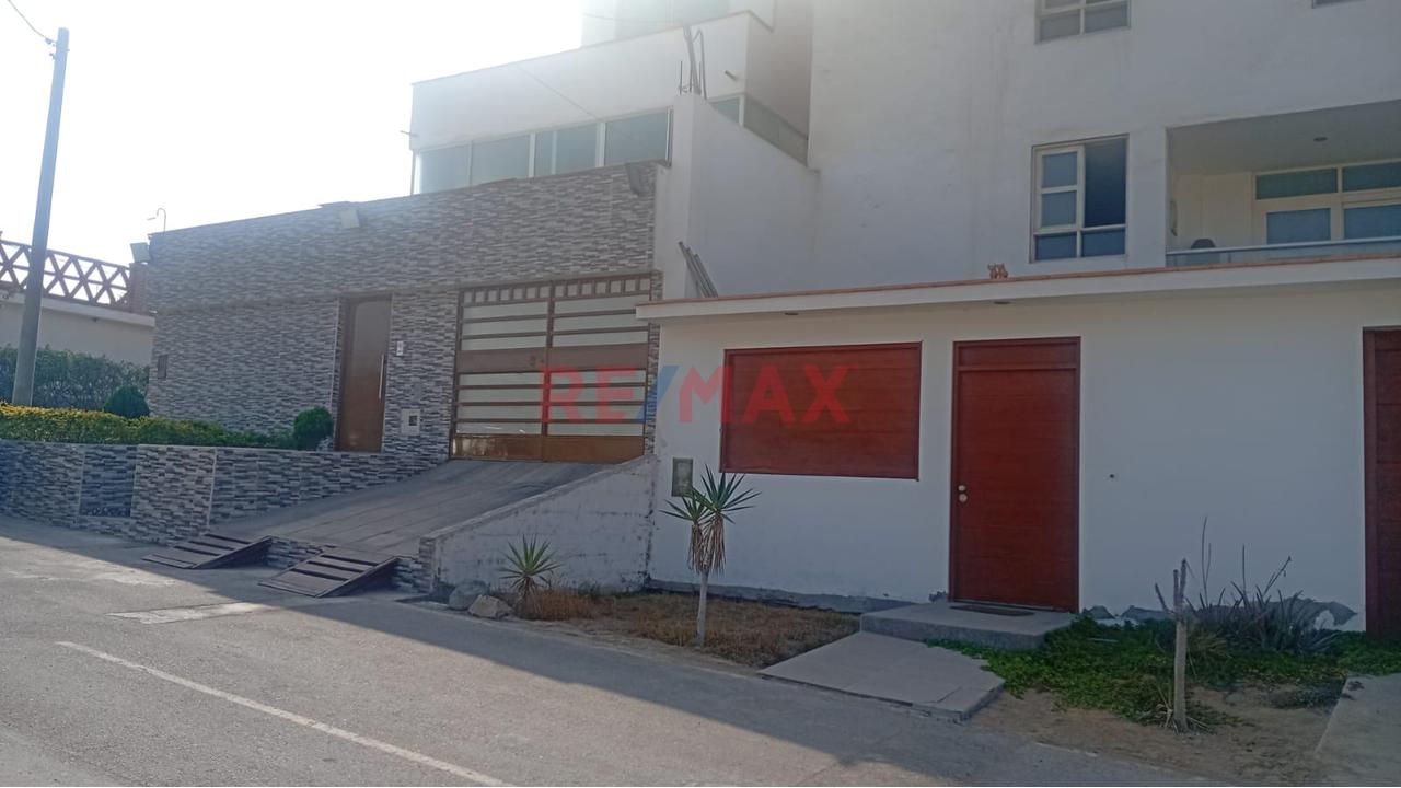 Terreno En Ocasión   Cerca De La Playa   Urbanizacion Los Educadores - Santa Rosa - 8