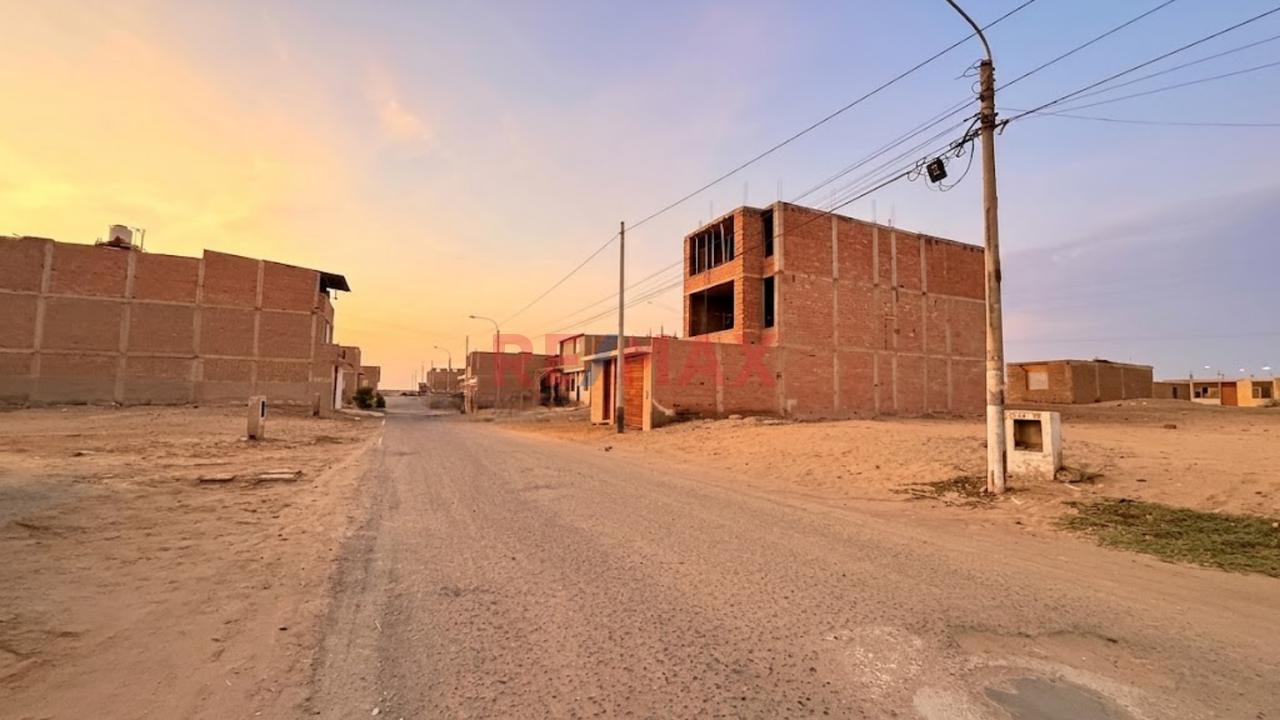 Terreno En Venta Urb 7 De Agosto Pimentel — foto 5