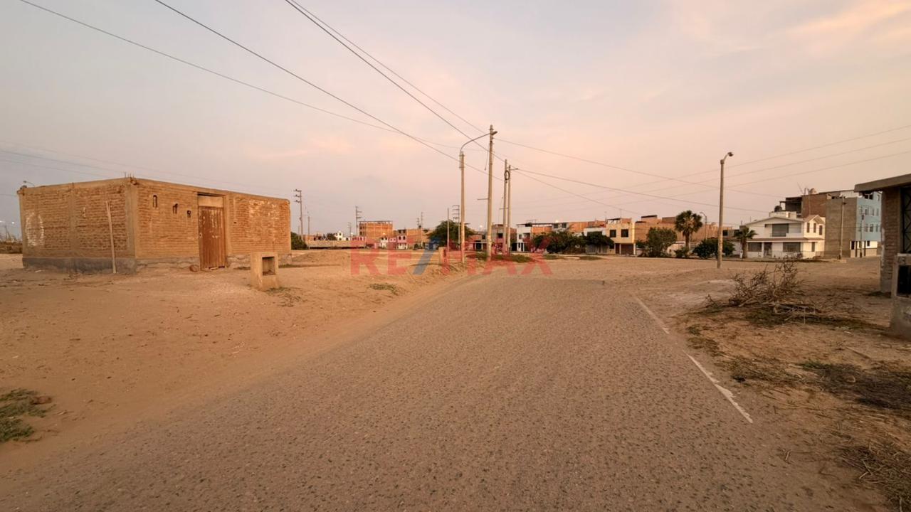 Terreno En Venta Urb 7 De Agosto Pimentel — foto 4