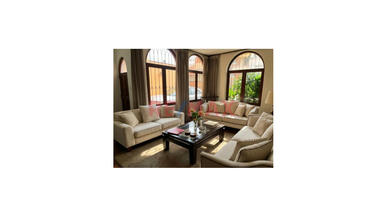 Oportunidad Unica - Casa En Venta – Santa Patricia, La Molina - 7
