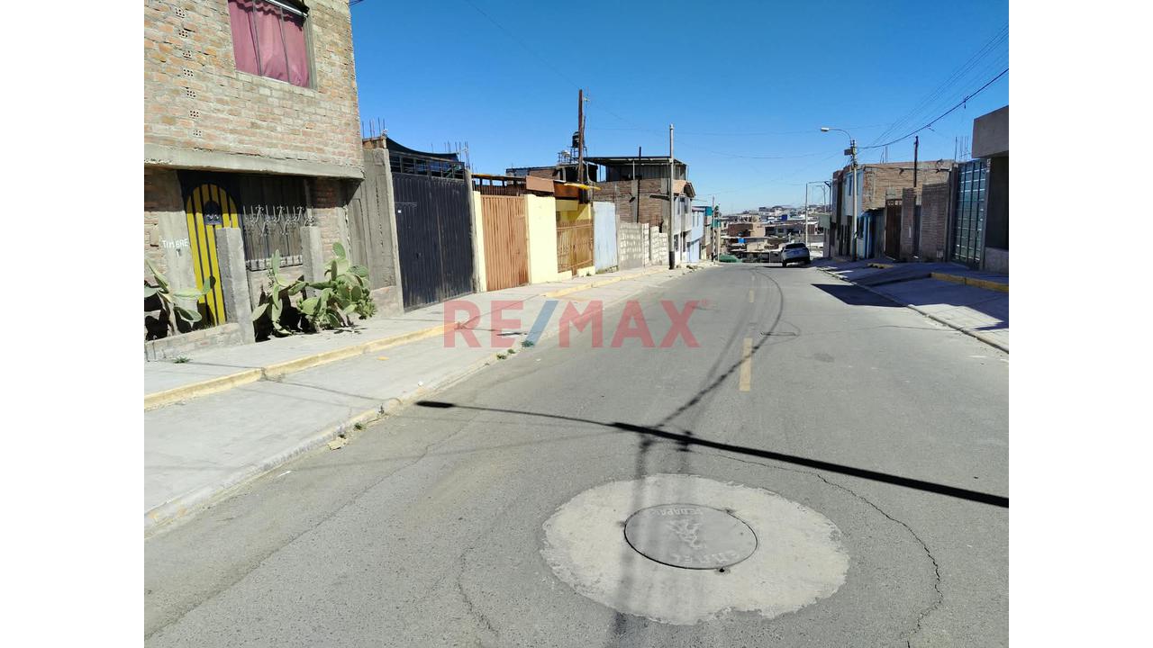 Venta De Casa En Cerro Colorado Ciudad Municipal
