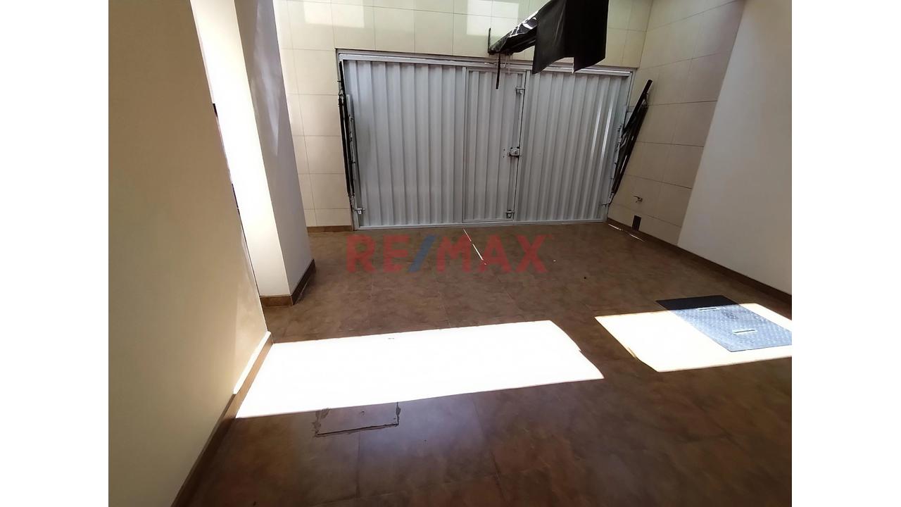 Alquilo Dormitorio Amoblado En Urb Santa Ana Piura - 4