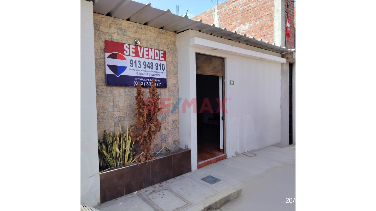 ✨✨Casa En Venta💰 A Precio De Ocasion 🚪Con Doble Frente🚪 📍 Urb. Palmeras 🏝️🌴-Centenario | Apta Para Credito Hipotecario✅ - 3