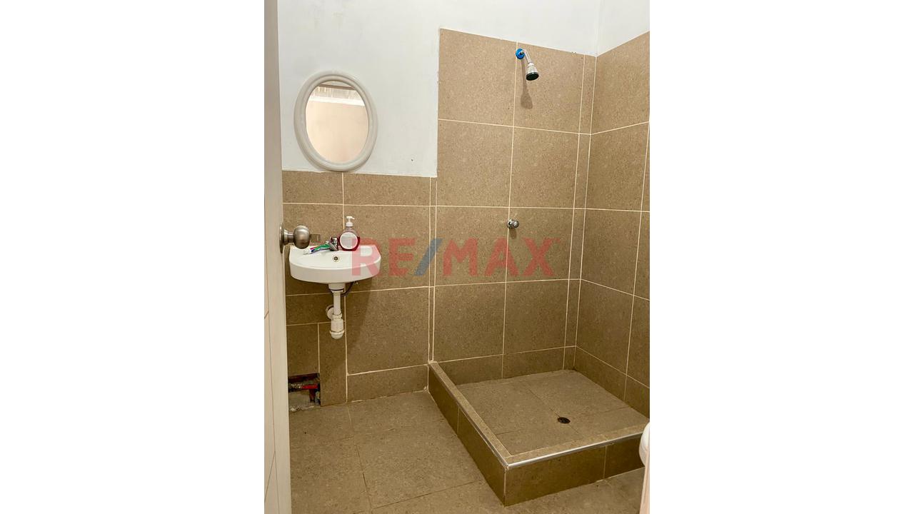 ✨✨Casa En Venta💰 A Precio De Ocasion 🚪Con Doble Frente🚪 📍 Urb. Palmeras 🏝️🌴-Centenario | Apta Para Credito Hipotecario✅ - 5