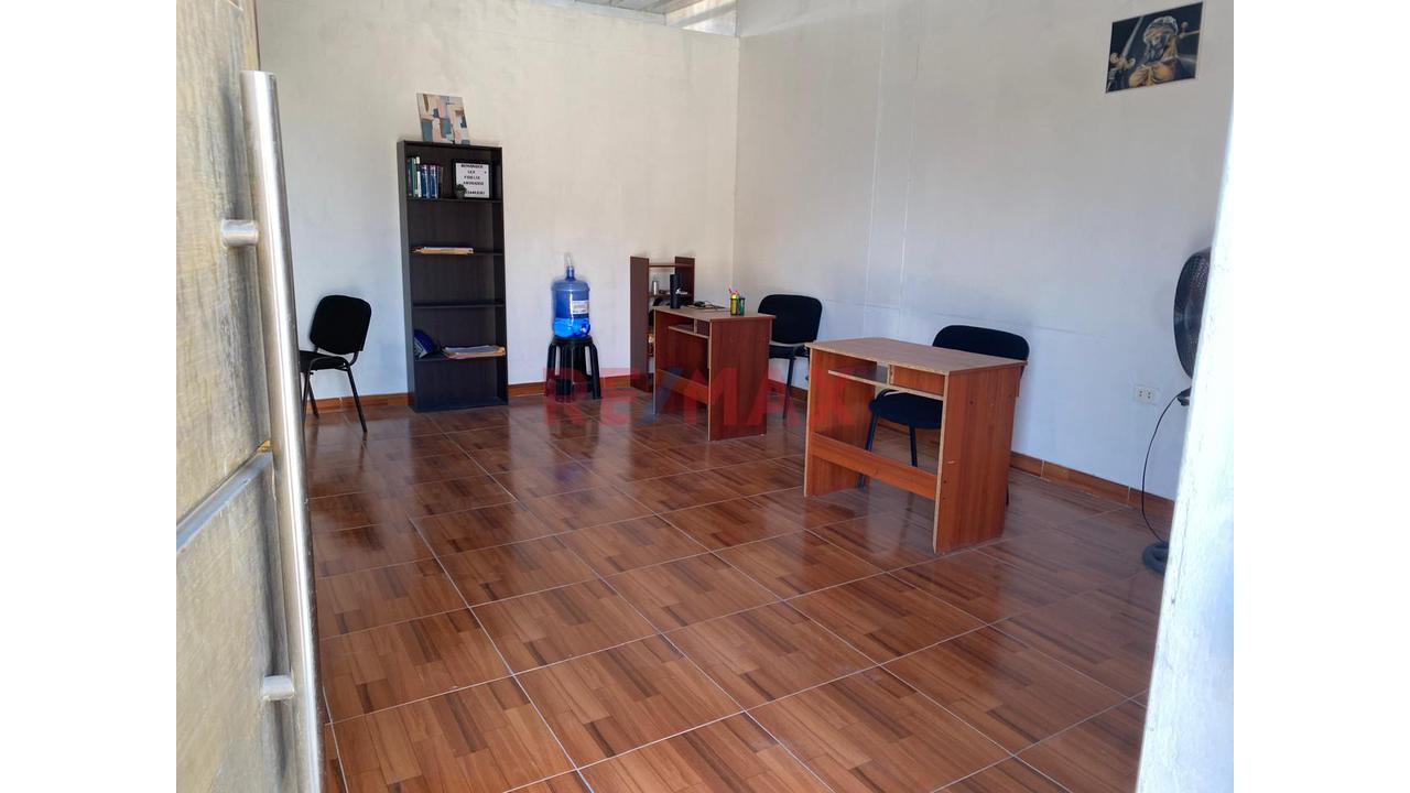 ✨✨Casa En Venta💰 A Precio De Ocasion 🚪Con Doble Frente🚪 📍 Urb. Palmeras 🏝️🌴-Centenario | Apta Para Credito Hipotecario✅ - 4