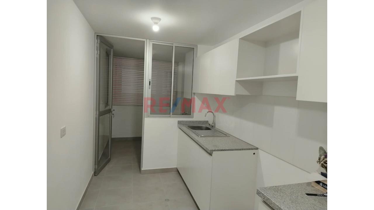 Alquiler Departamento En Urb El Parque, En Estreno, Cerca A La Socosani, Cerro Colorado — foto 3