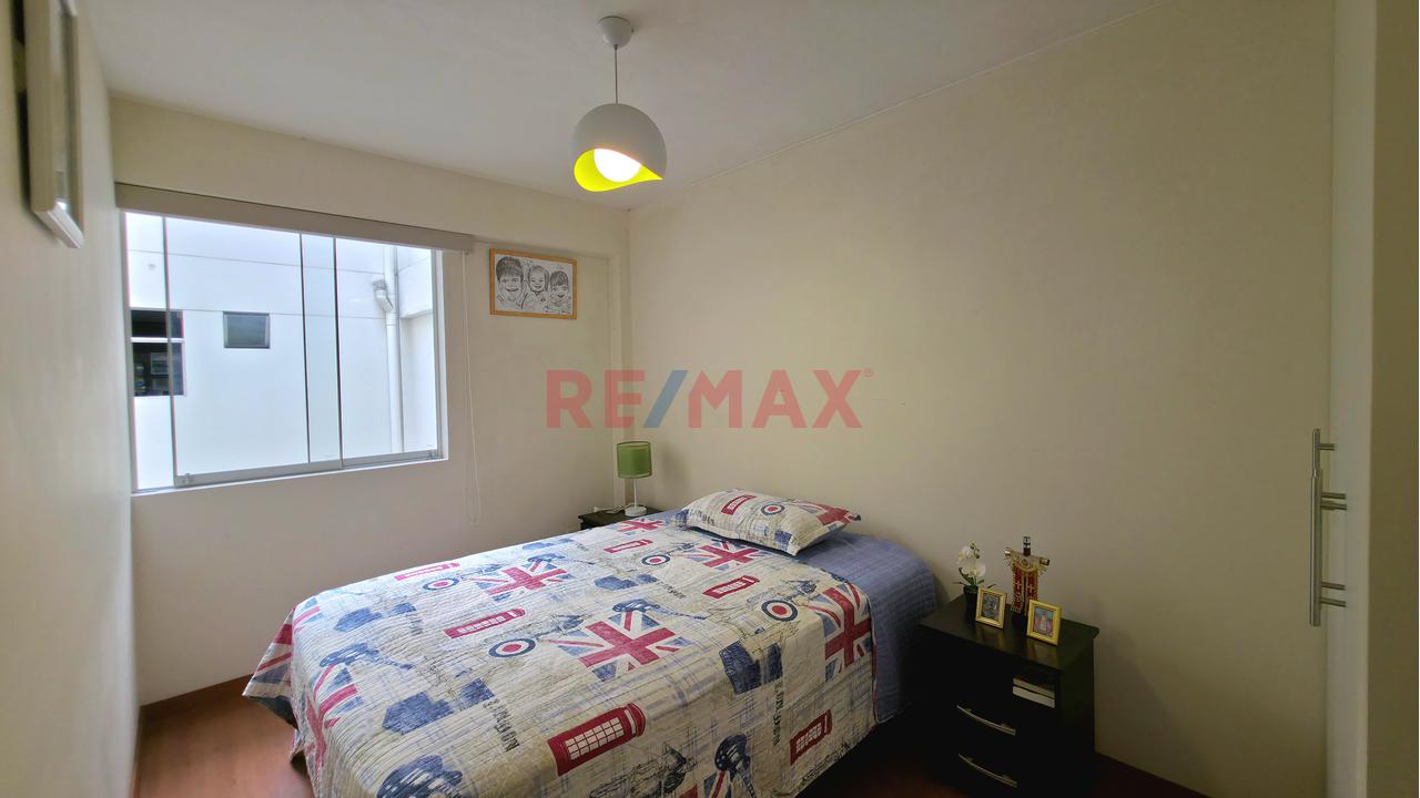 Departamento Flat De 3 Dormitorios En Jr. Marcona Surco - 13