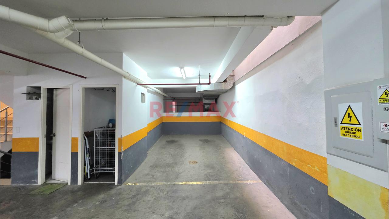 Departamento Flat De 3 Dormitorios En Jr. Marcona Surco - 17