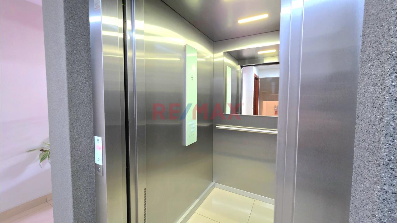 Departamento Flat De 3 Dormitorios En Jr. Marcona Surco - 19