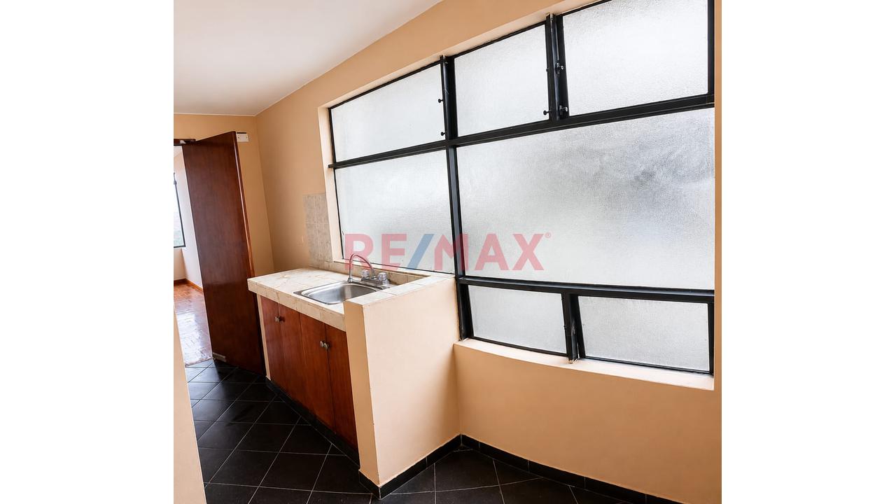 🏡✨ ¡Departamento En Venta En Lince! Vista Exterior Y Excelente Ubicación 📍 — foto 8