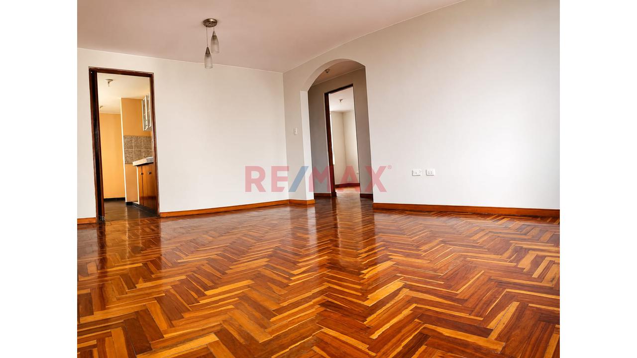 🏡✨ ¡Departamento En Venta En Lince! Vista Exterior Y Excelente Ubicación 📍 — foto 12