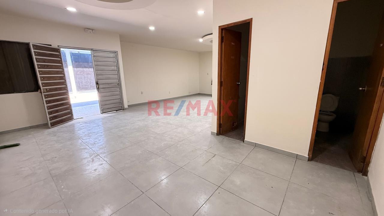 Local Comercial En Avenida Dolores - 4