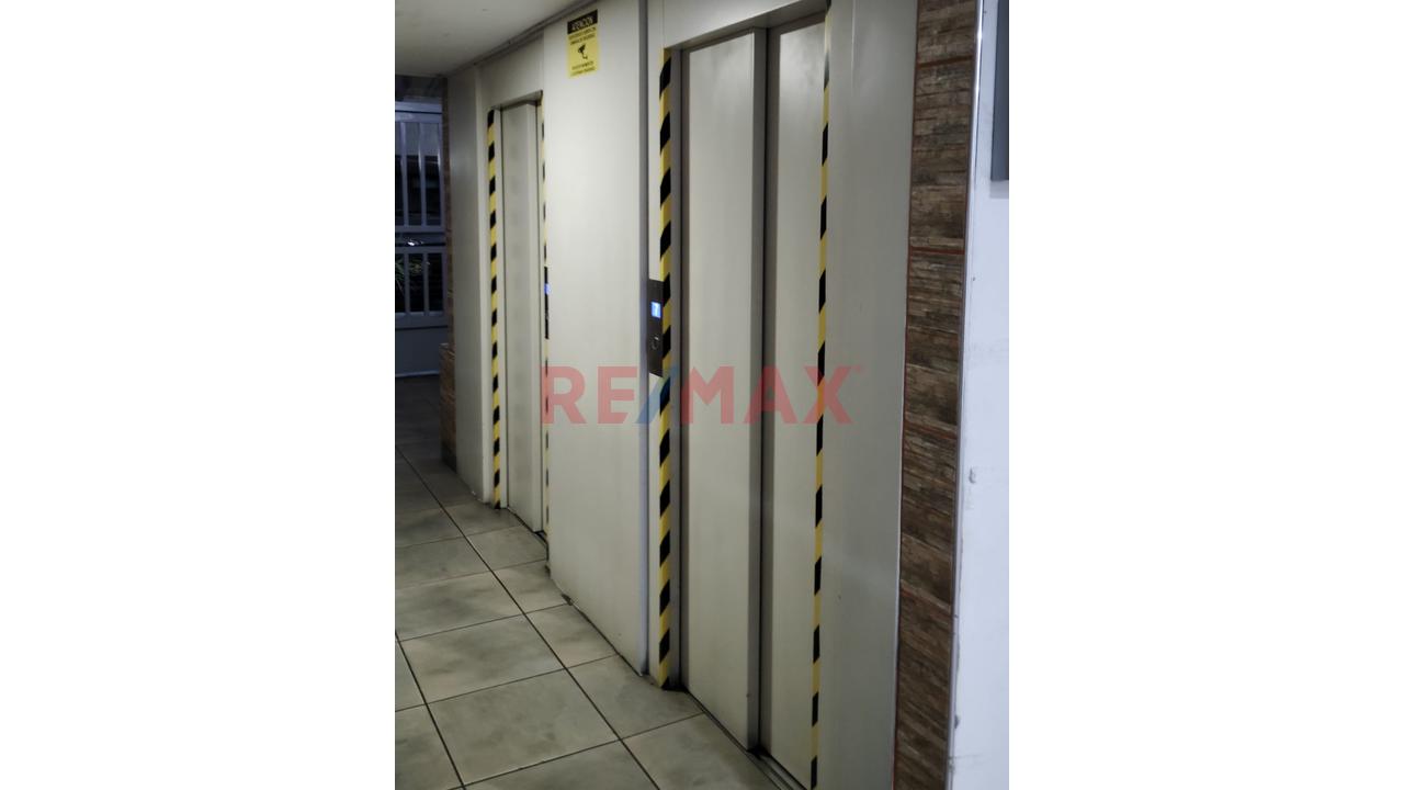 Venta De Departamento En Condominio Comas - 19