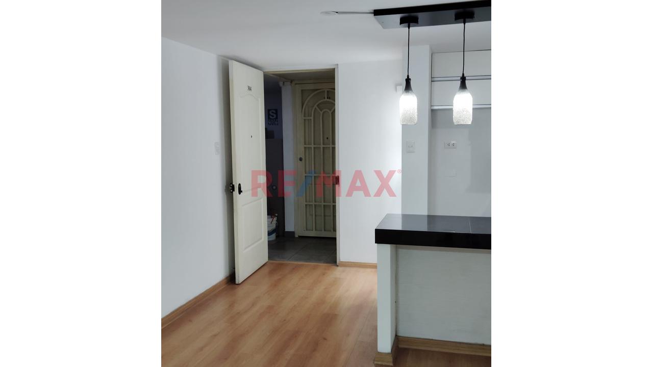 Venta De Departamento En Condominio Comas - 4