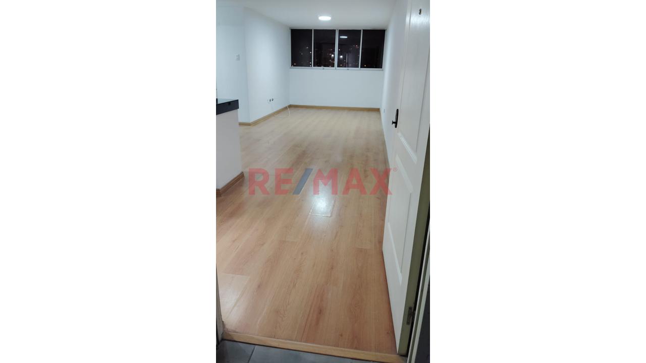 Venta De Departamento En Condominio Comas - 1