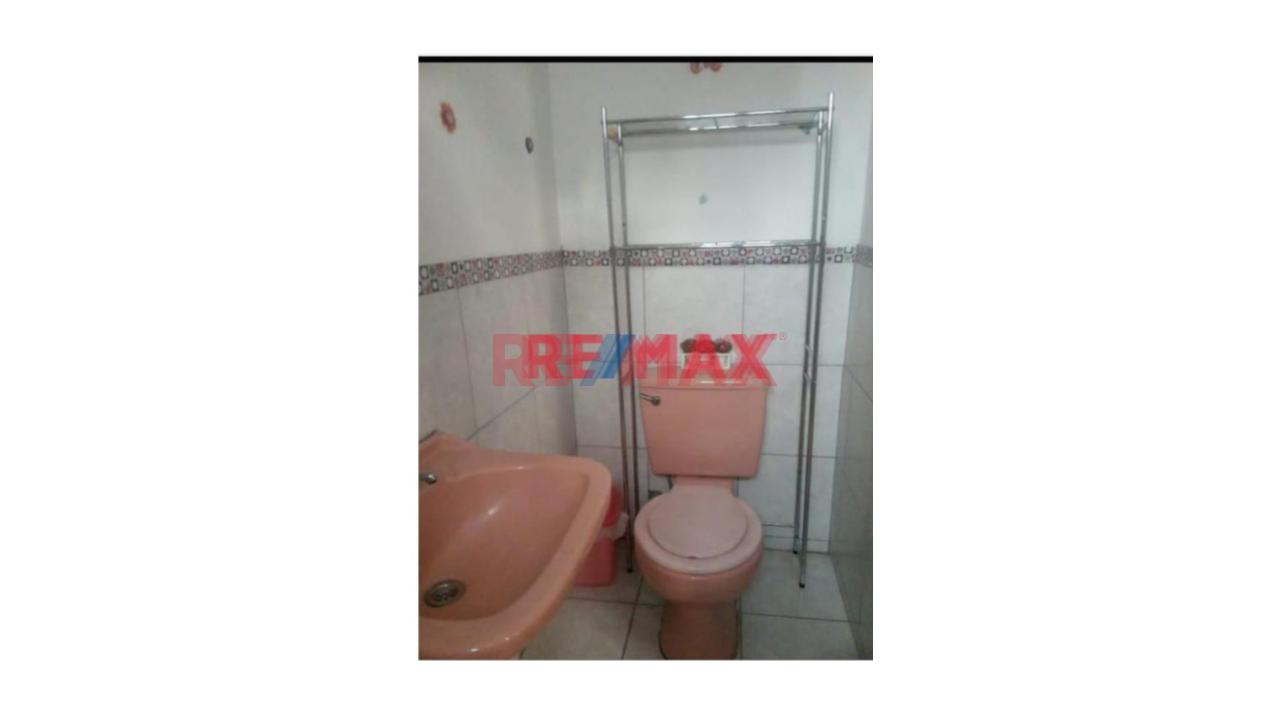 Se Vende Amplio Y Acogedor Duplex Con Azotea Totalmente Techada. - 9