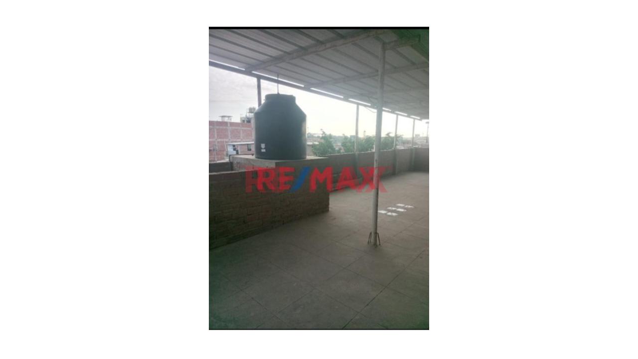 Se Vende Amplio Y Acogedor Duplex Con Azotea Totalmente Techada. - 5