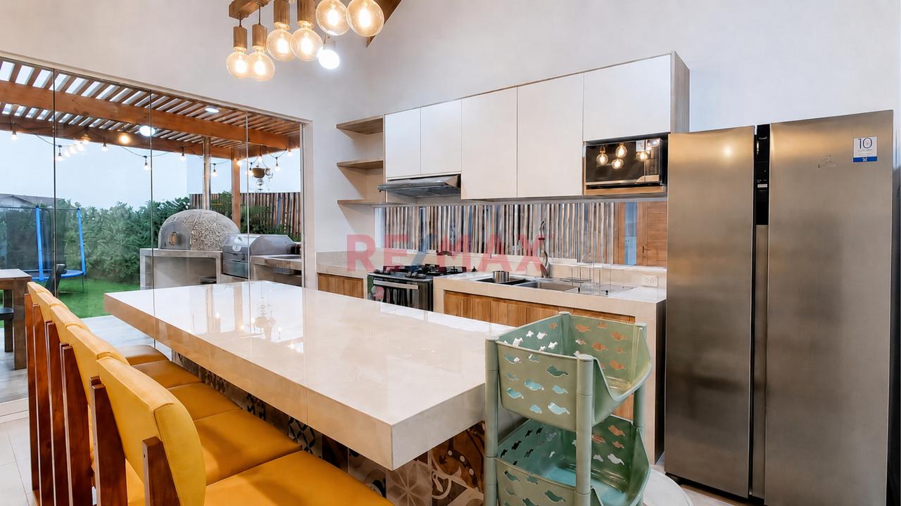 Venta De Casa En Condominio Playa El Carmen - 5