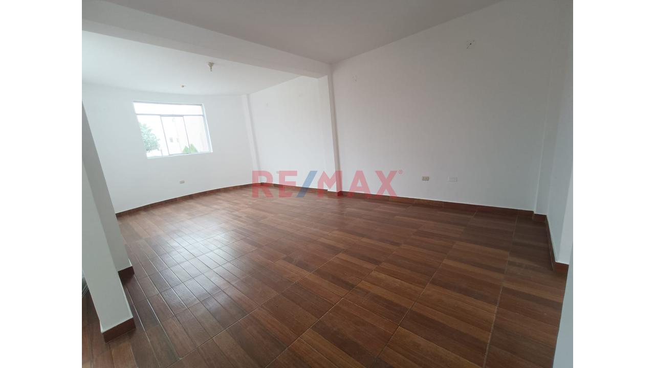 Alquiler De Casa En Exclusivo Condominio De Sunampe - 3