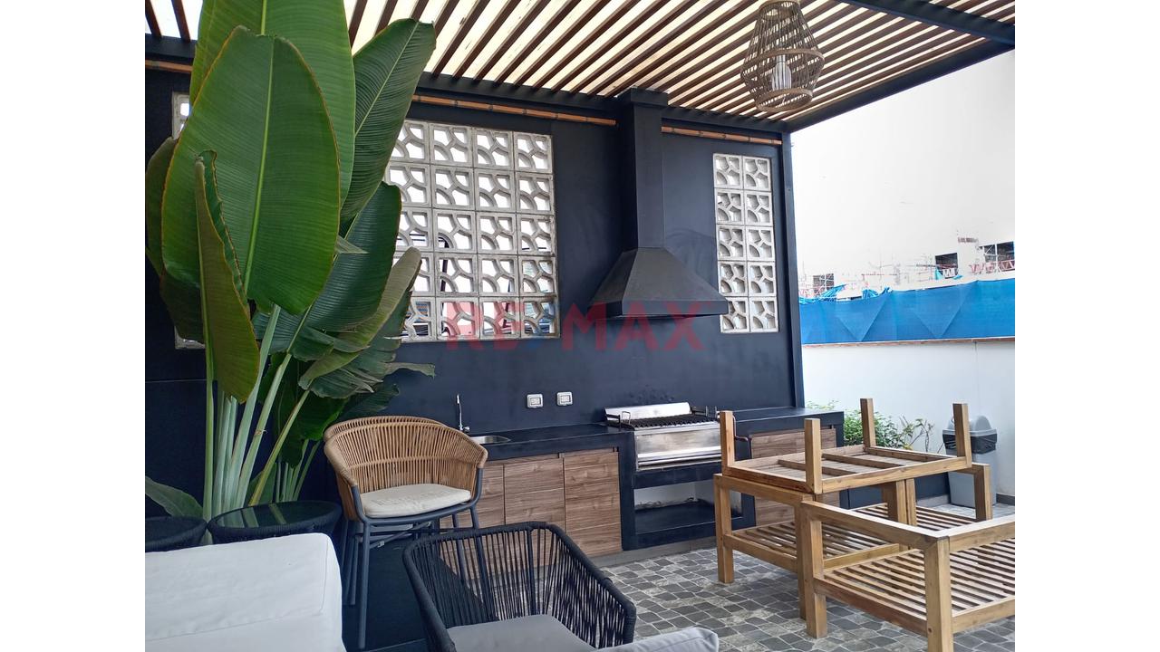 Alquiler De Hermoso  Departamento En La Av,Tomas Marsano En Surquillo — foto 7