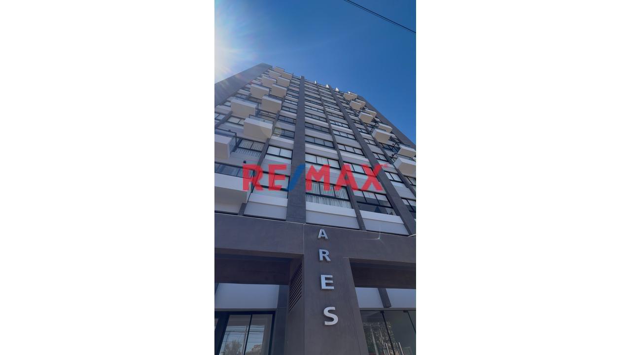 Vendo Departamento En Edificio Ares 902