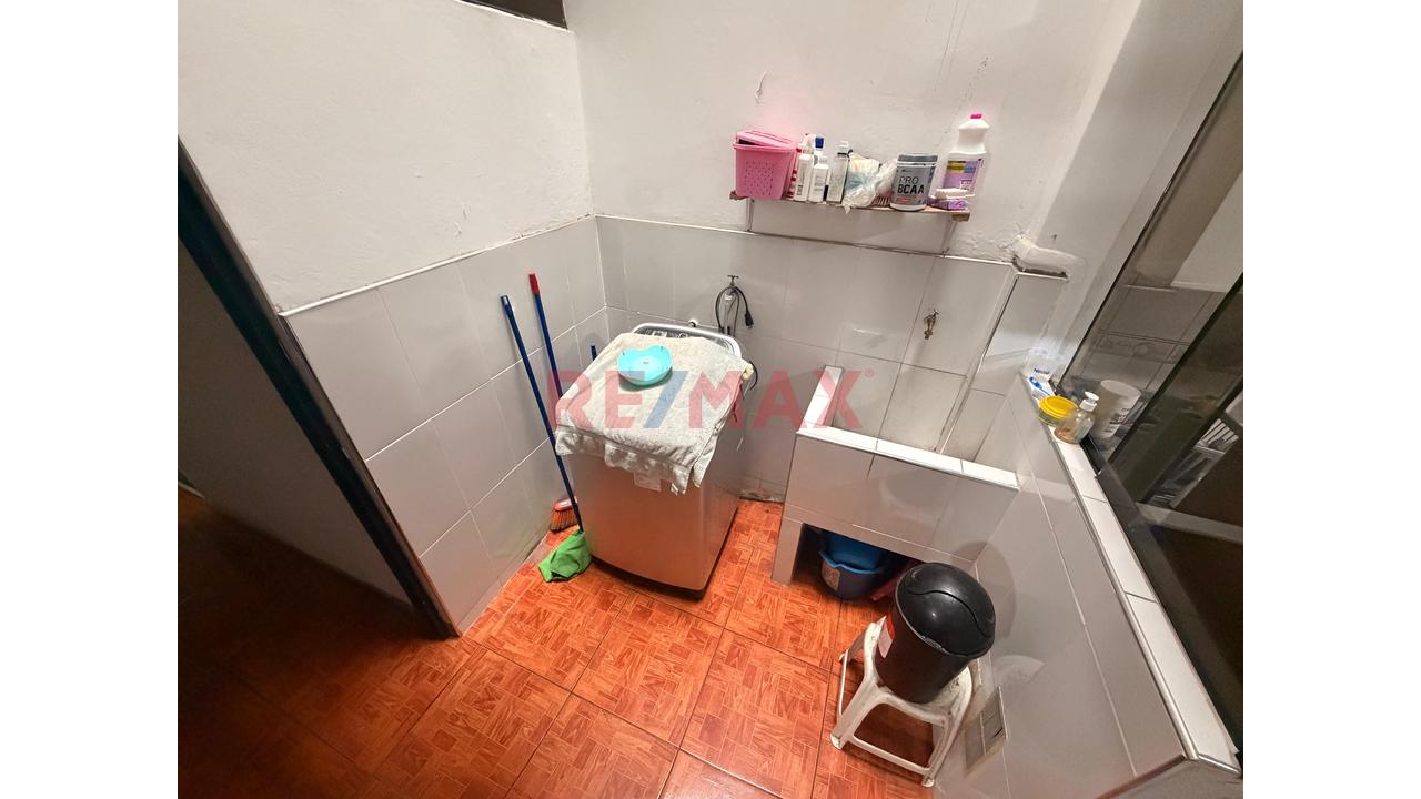Vendo Acogedora Casa De 3 Pisos — foto 7