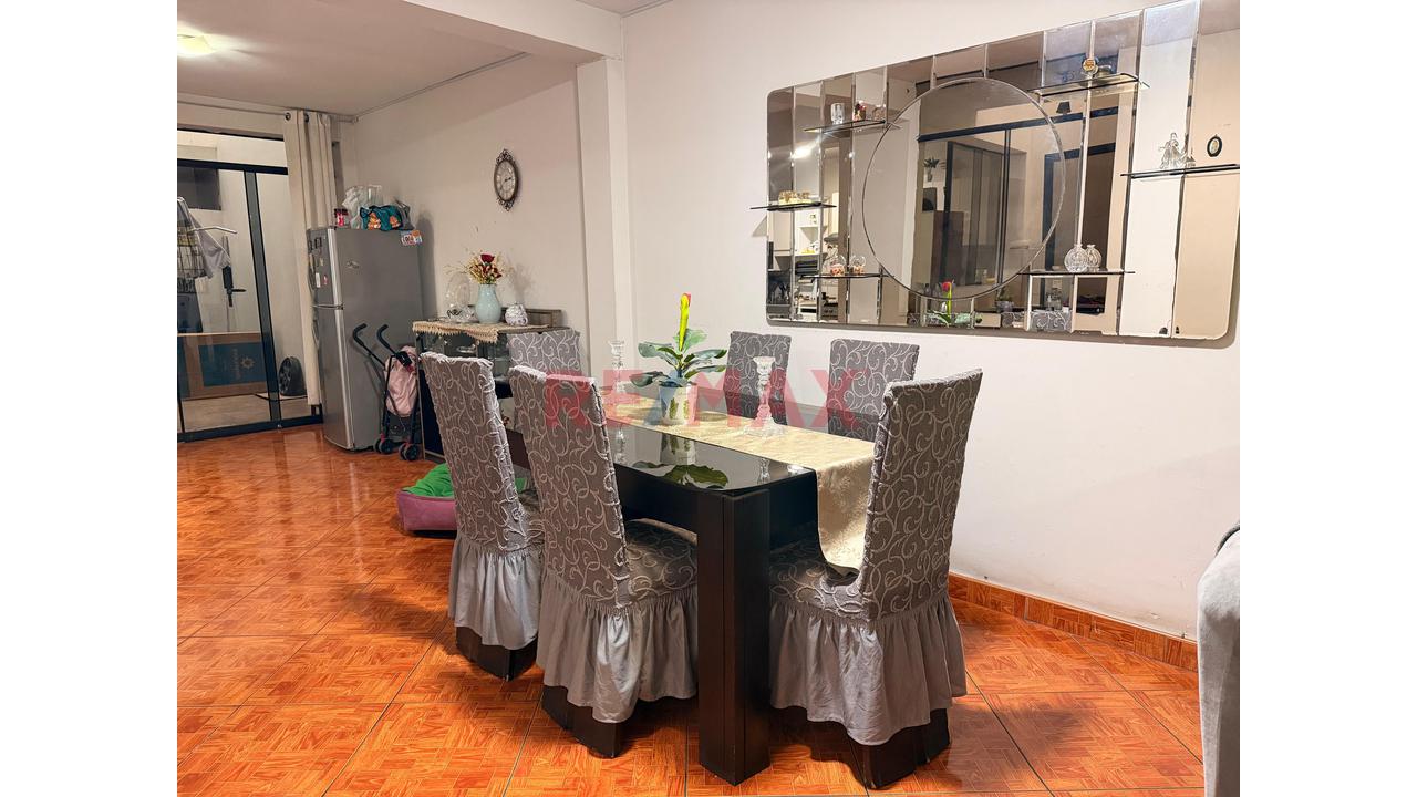 Vendo Acogedora Casa De 3 Pisos — foto 6
