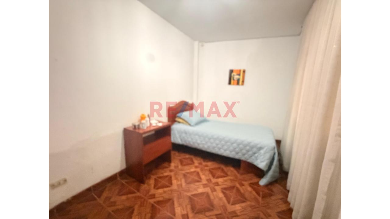 Vendo Acogedora Casa De 3 Pisos — foto 8