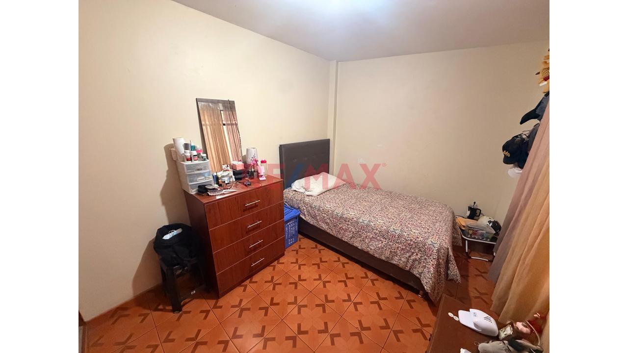 Vendo Acogedora Casa De 3 Pisos — foto 12