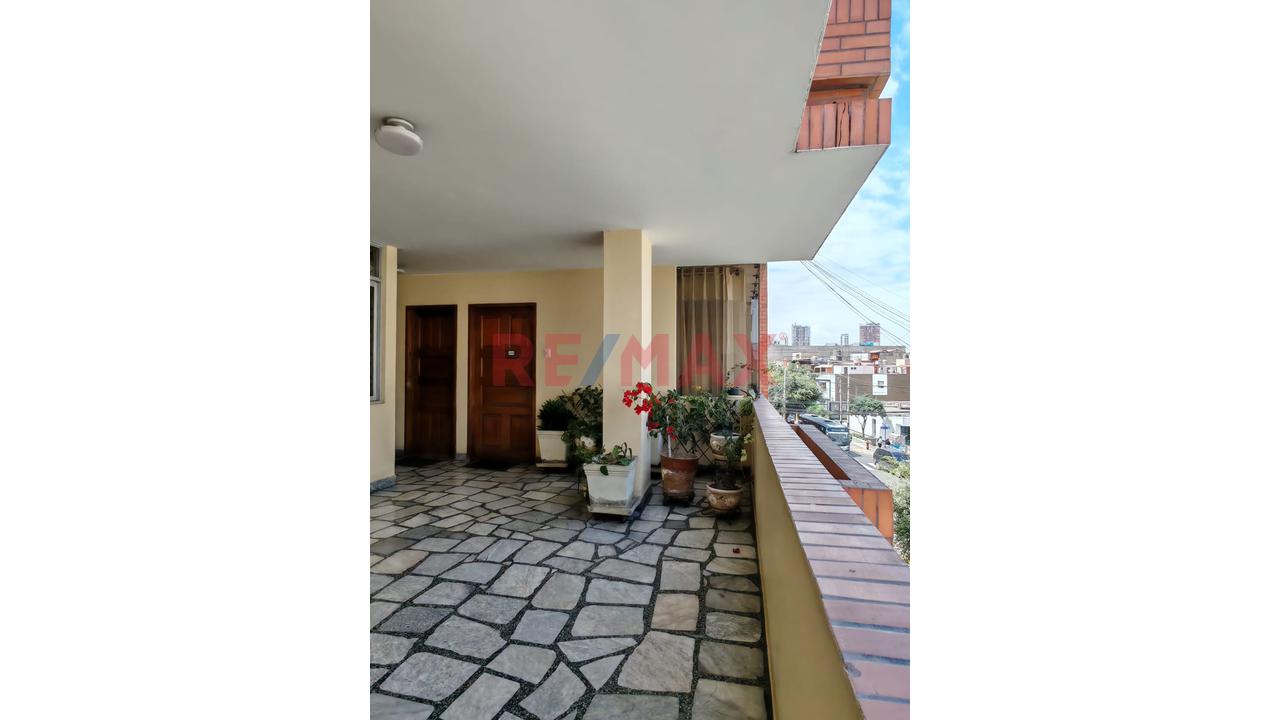 Venta Departamento, 4 Dorm, 4 Baños, Zonificacion Cz, Plibre - 11