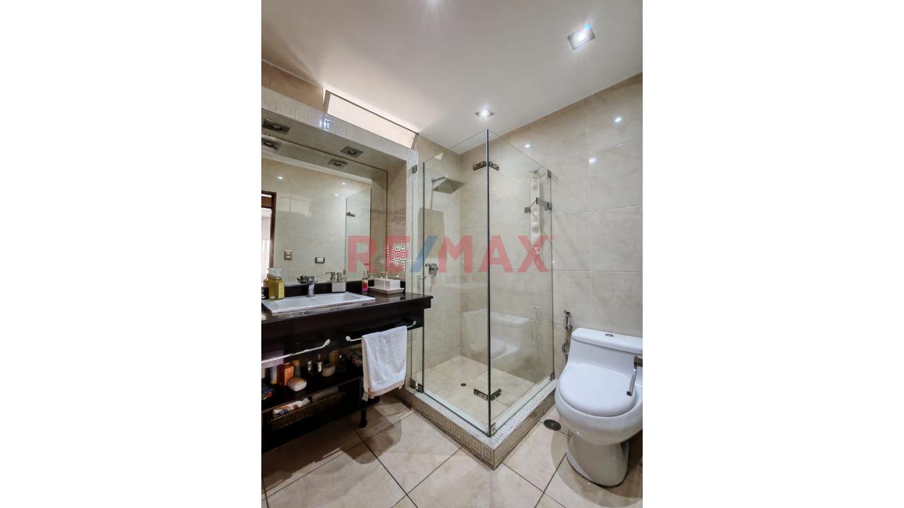 Venta Departamento, 4 Dorm, 4 Baños, Zonificacion Cz, Plibre - 5