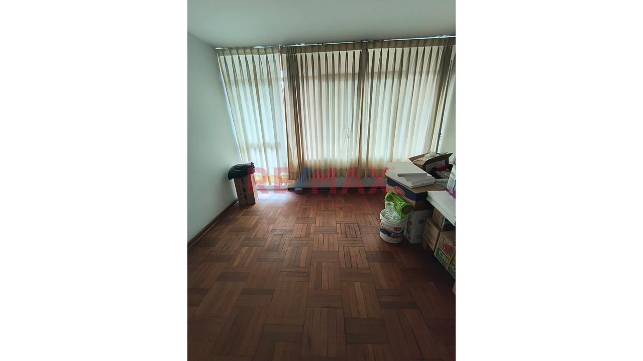 🏡 Casa Amplia En Venta En San Miguel – Urb. Pando - 6