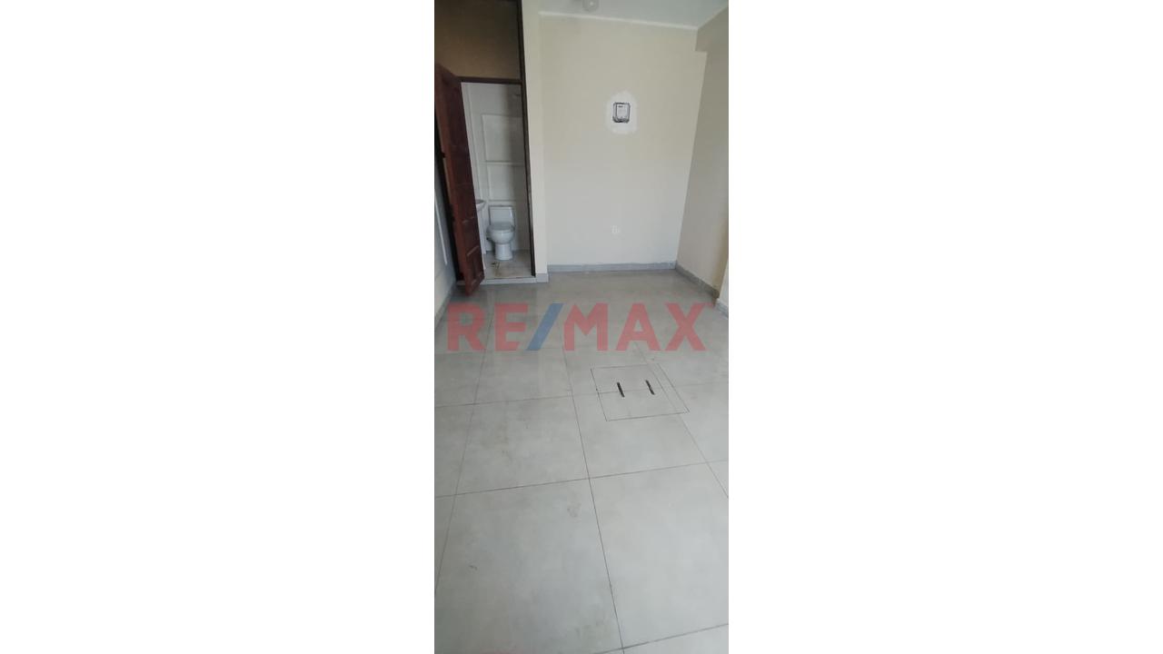 🏪 Locales Comerciales En Alquiler - ¡A 1 Cuadra De La Upla! - 2