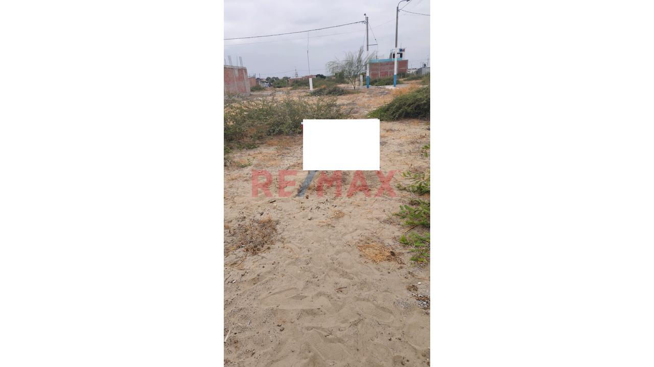 Venta De Terreno En Esquina En Urb.Villa Verde 123M2 — foto 2