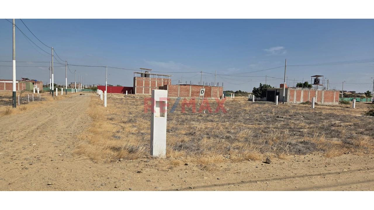Venta De Terreno En Esquina En Urb.Villa Verde 123M2 — foto 4